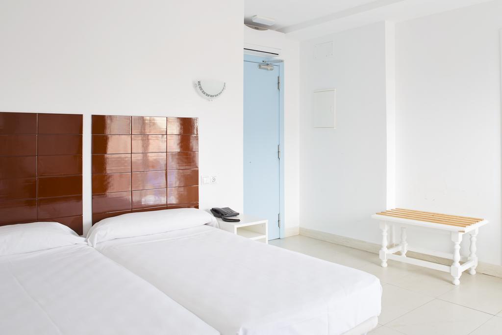 Hotel Eliseos Малага Екстер'єр фото