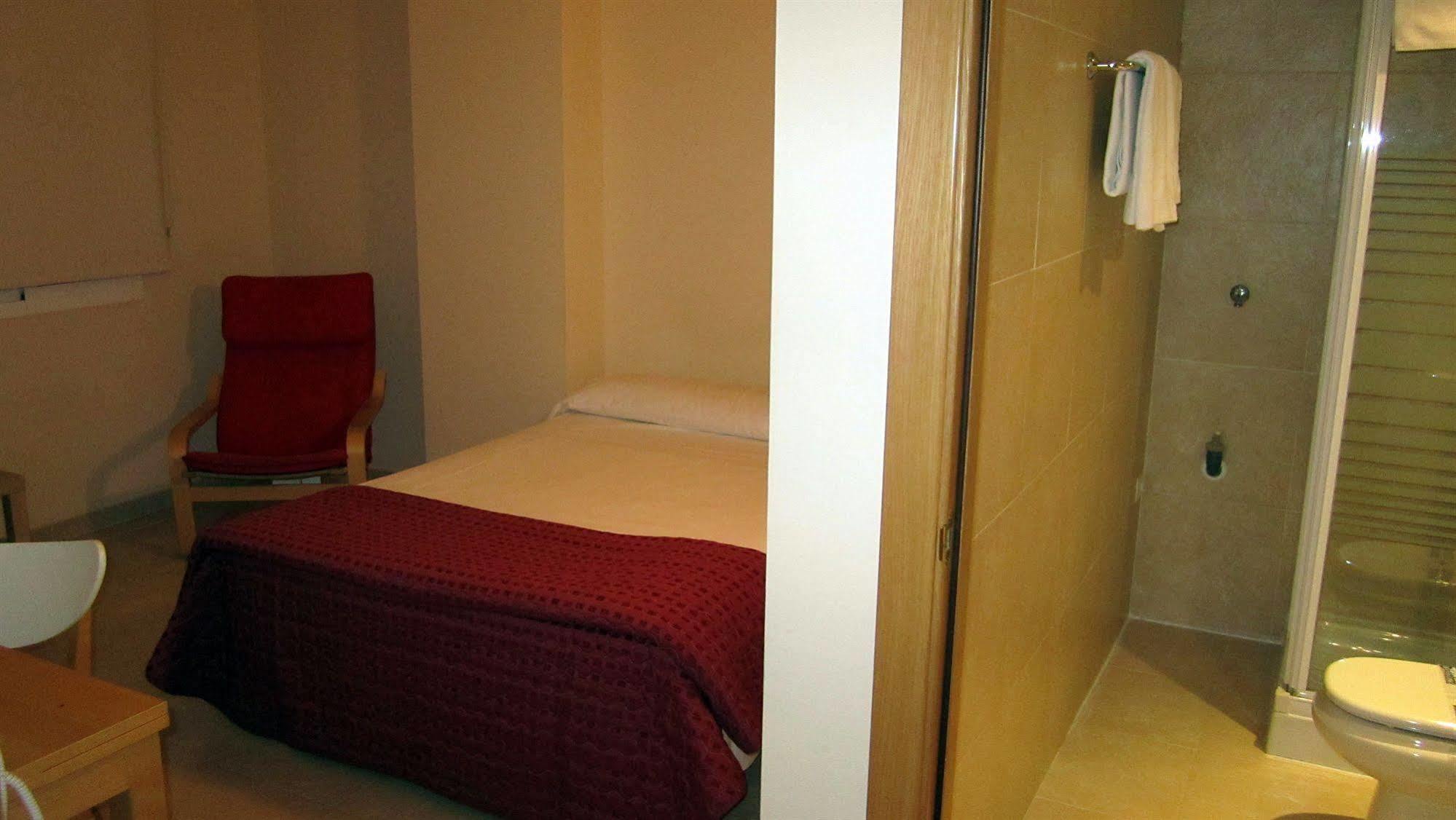 Hotel Eliseos Малага Екстер'єр фото
